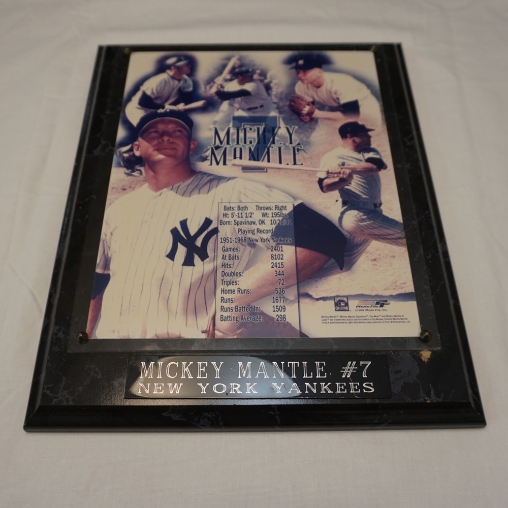 Mickey Mantle Yankees Vintage Baseball Plaque.